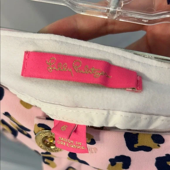 Lilly Pulitzer Pink Leopard Print scalloped shorts - Picture 4 of 5